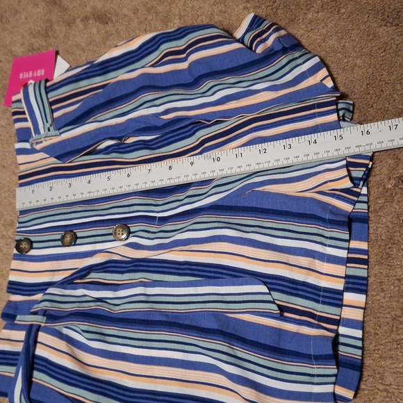 NWT/Amy Byer/ kids / multicolor XL striped shorts with button designs - Picture 8 of 9